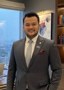 Yustinus Hura Law Firm R